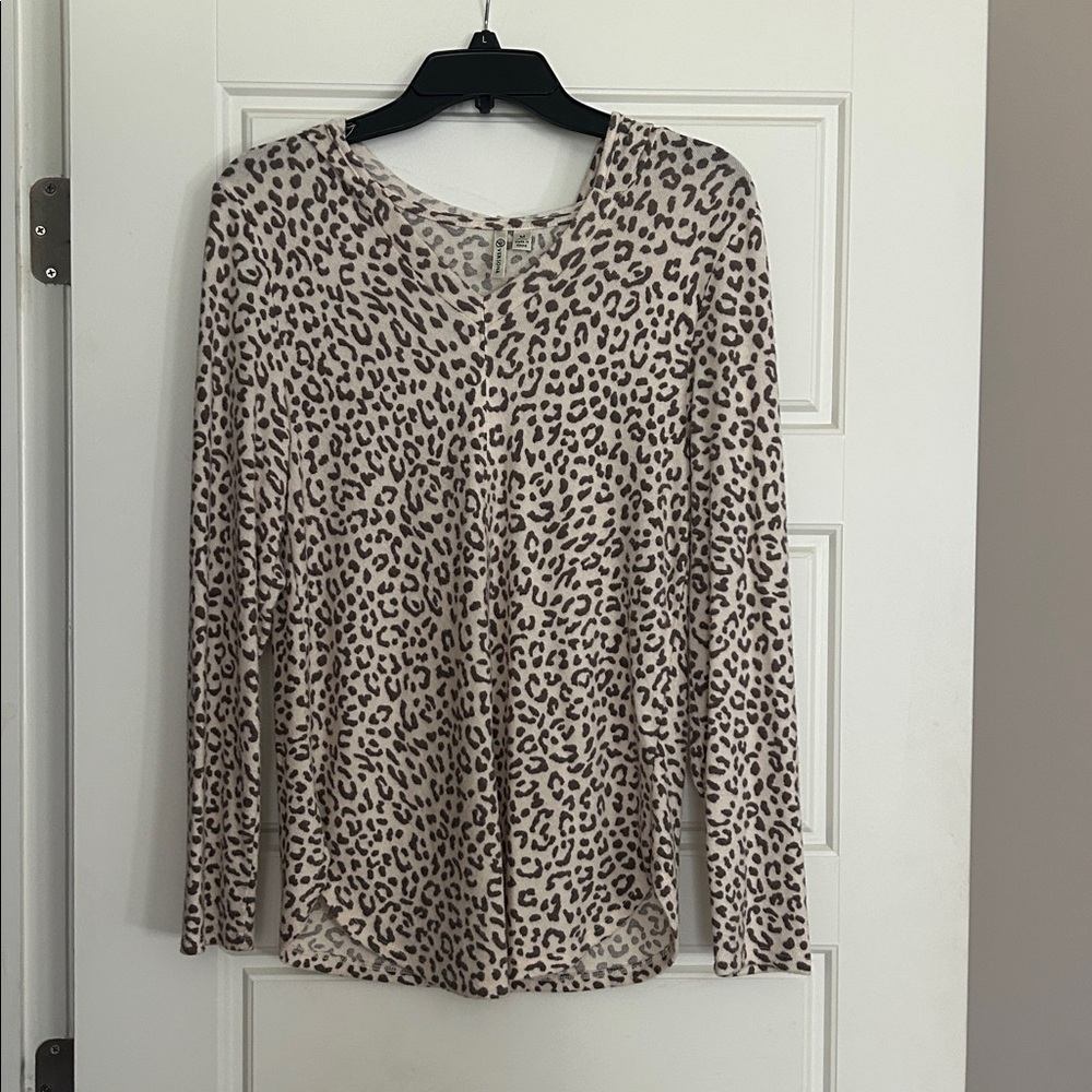 Versona Animal Print Knit Top